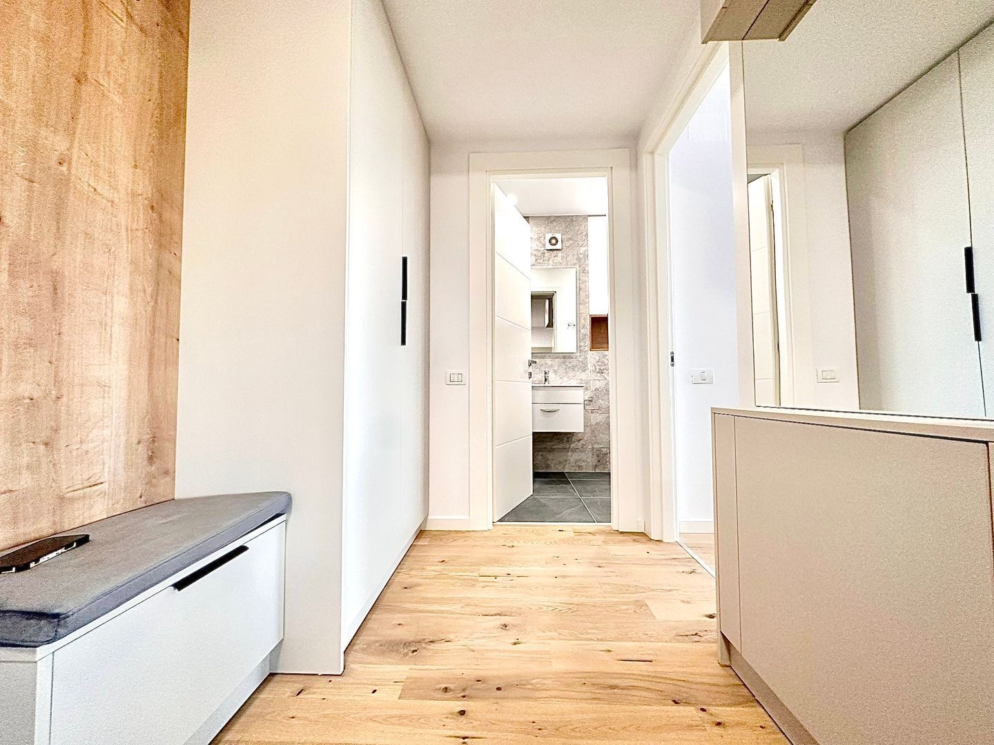 Trio Bridge Crangasi - Parcare Subterană - TVA inclus - Poză 13