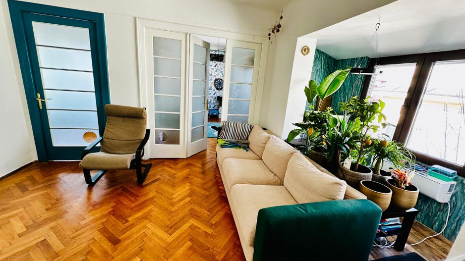 Apartament 3 camere + 1 birou,  Cotroceni, curte si gradina, metrou Eroilor - Poză 1