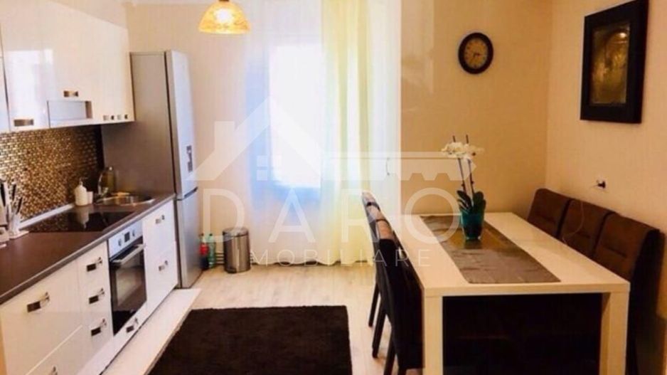 Vand apartament cu 3 camere in Tudor - Poză 3