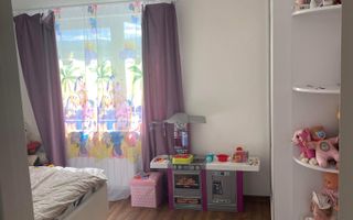 Apartament modern cu 3 camere de vânzare în Florești, zona Gh. Doja. - Poză 4