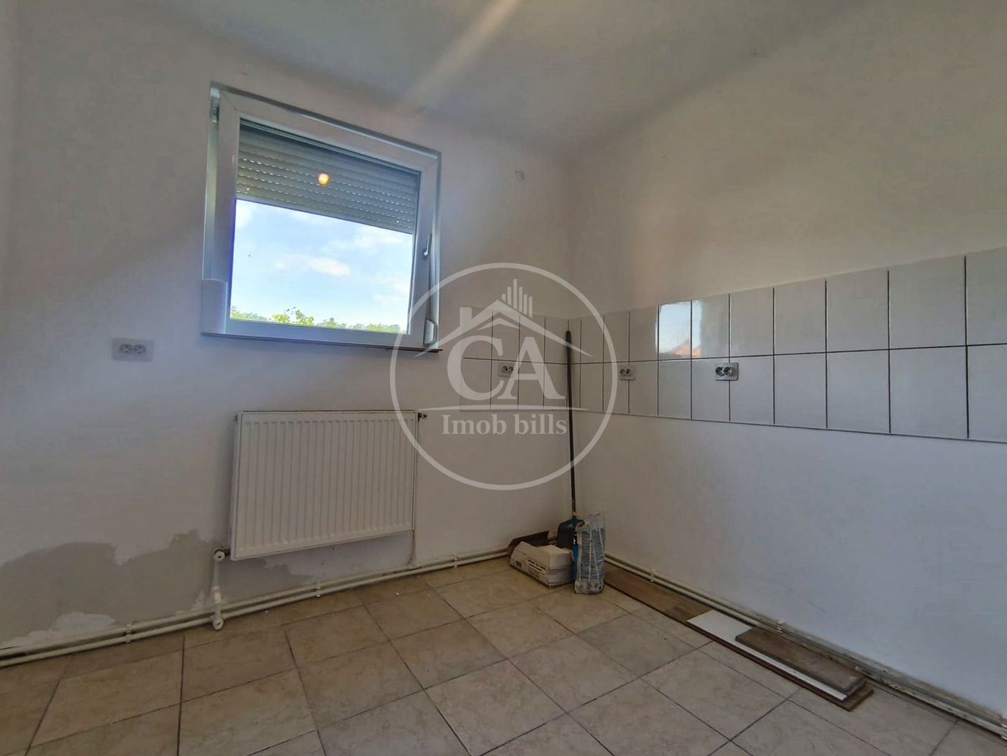 Apartament de vanzare cu 2 camere si curte in zona Centrala, Otadeaa - Poză 7