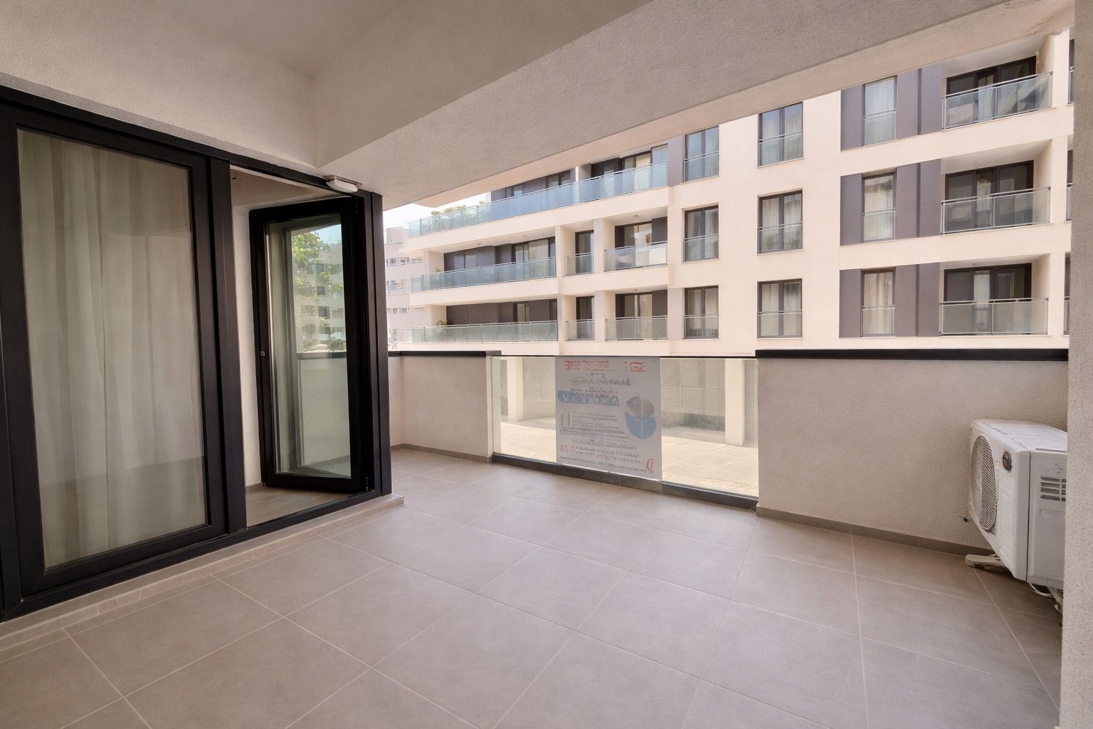 Apartament 2 camere Crystal North Pipera – mobilat. - Poză 14