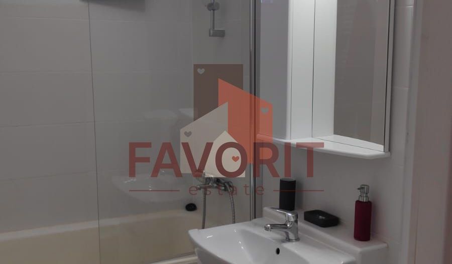 2 camere | centrala prorprie | renovat | mobilat si utilat | zona excelenta | - Poză 7