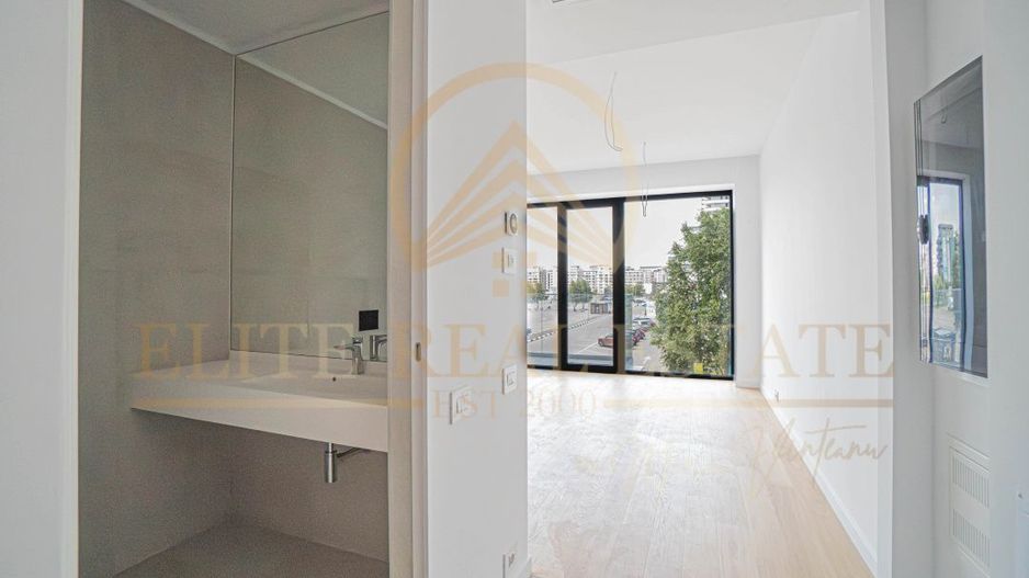 Stațiunea Mamaia - Vânzare apartament cu 2 camere, 2 bai si terasa. - Poză 17