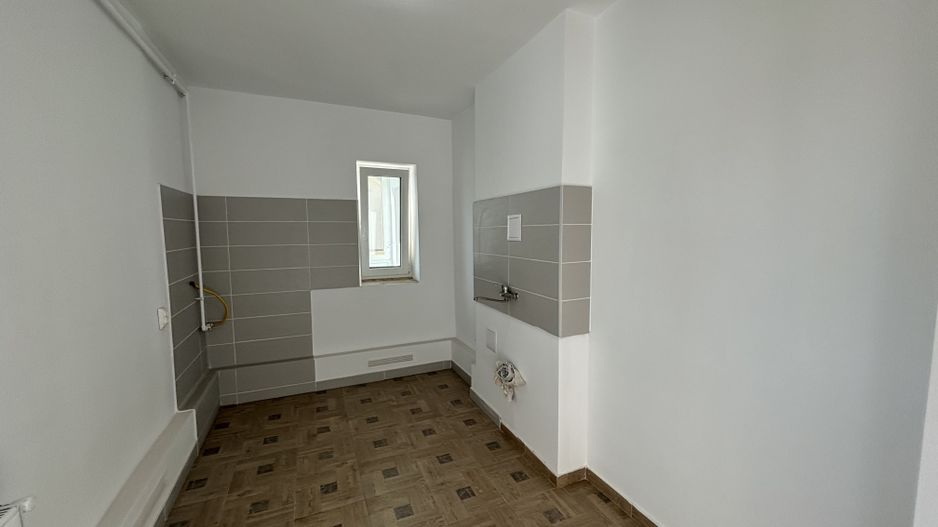 Renovat in zona Sagului - Poză 7