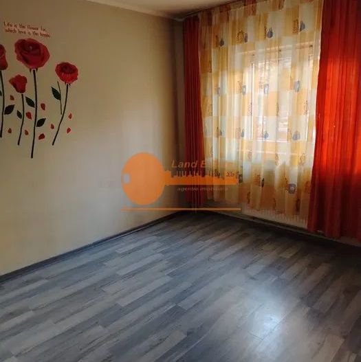 Apartament cu 4 camere in zona Gorjului - Poză 7