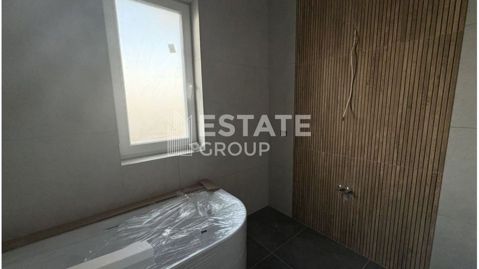 Duplex cu 5 camere in Mosnita Noua - Poză 5