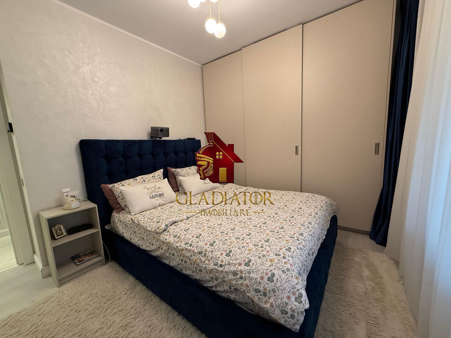 Apartament ultramodern Copou Royal Town et 9/11, 2 camere, 2 balcoane - Poză 3