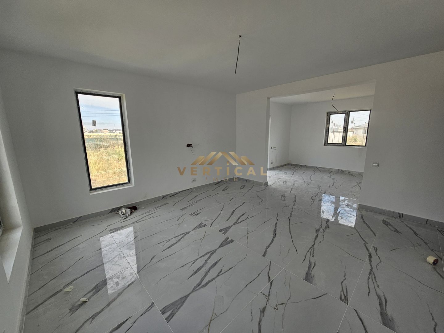 Casa parter 3 camere - comuna Berceni - Poză 10