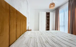 Deosebit prin calitatea amenajarii si a mobilierului, loc parcare si CTR.inclus. - Poză 15