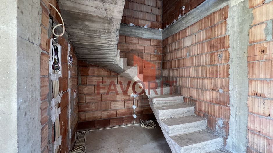 Duplex 5 camere | 130mp | Despartit | Ghiroda-Campus Universitar - Poză 7