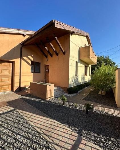 Buziașului | Casă individuală | Mobilată complet | Garaj | Curte amenajată - Poză 1