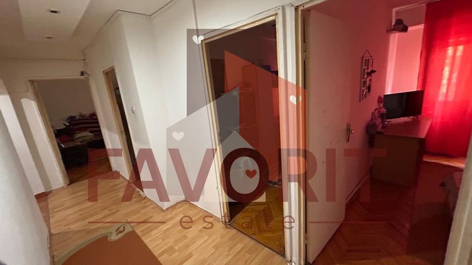 Apartament 3 camere decomadat, zona Dambovita - Poză 9