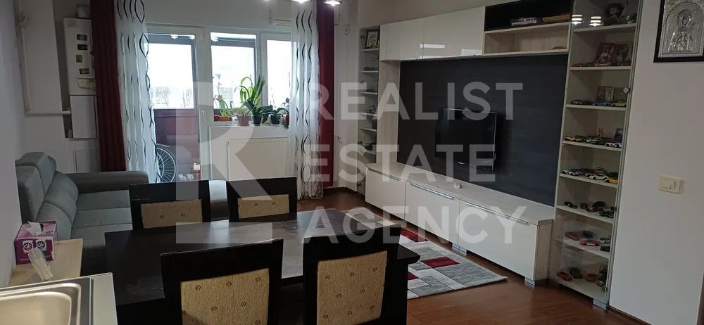 Vânzare, apartament, 2 camere, în zona Militari Residence - Poză 1