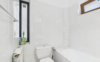 Casă / Vilă cocheta cu 3 camere - de vanzare - zona Basarab - Poză 12