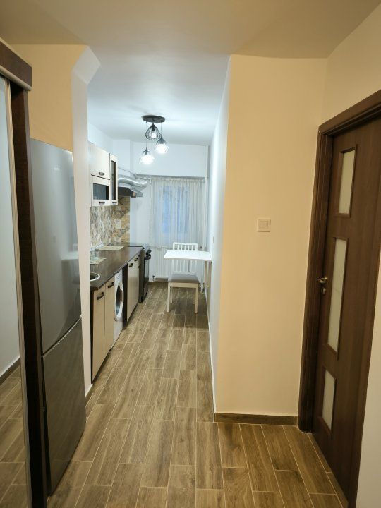 BRASADAS închiriază garsoniera tip Studio Mall Vitan. - Poză 5