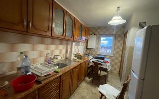Apartament de 3 camere, decomandat, 65mp, zona strazii Campului - Poză 1