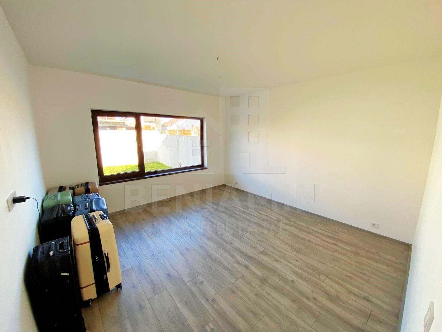 Casa noua stil mediteranean - P+1 - 4 dormitoare - 176mp - Damila - Poză 9