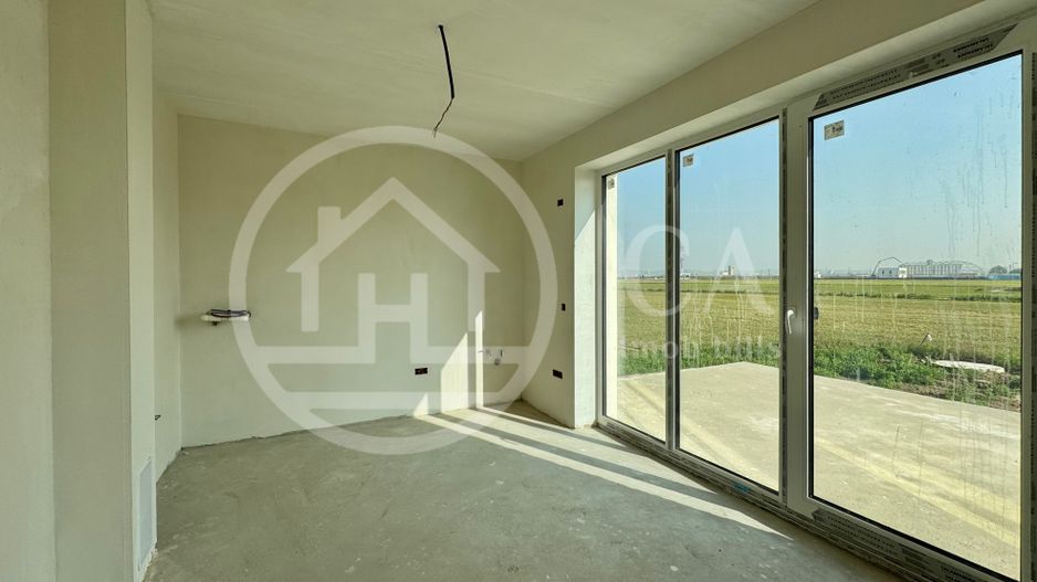 Casă de vânzare cu 4 camere in Sântandrei, Bihor - Poză 8