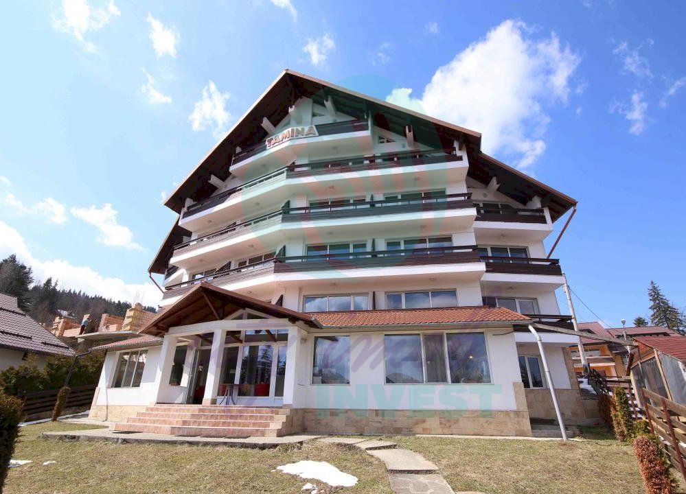 Vila cu 24 de camere cu priveliste superba ideal investitie in PREDEAL - Poză 1