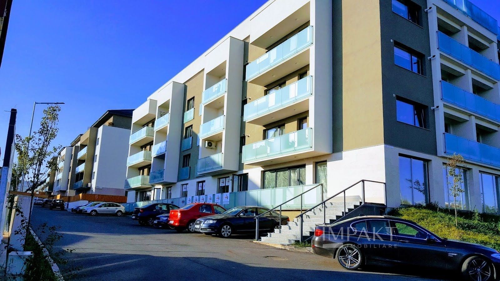 Spatiu comercial de inchiriat cu suprafata de 199 mp, situat in cartierul Buna Ziua! - Poză 2