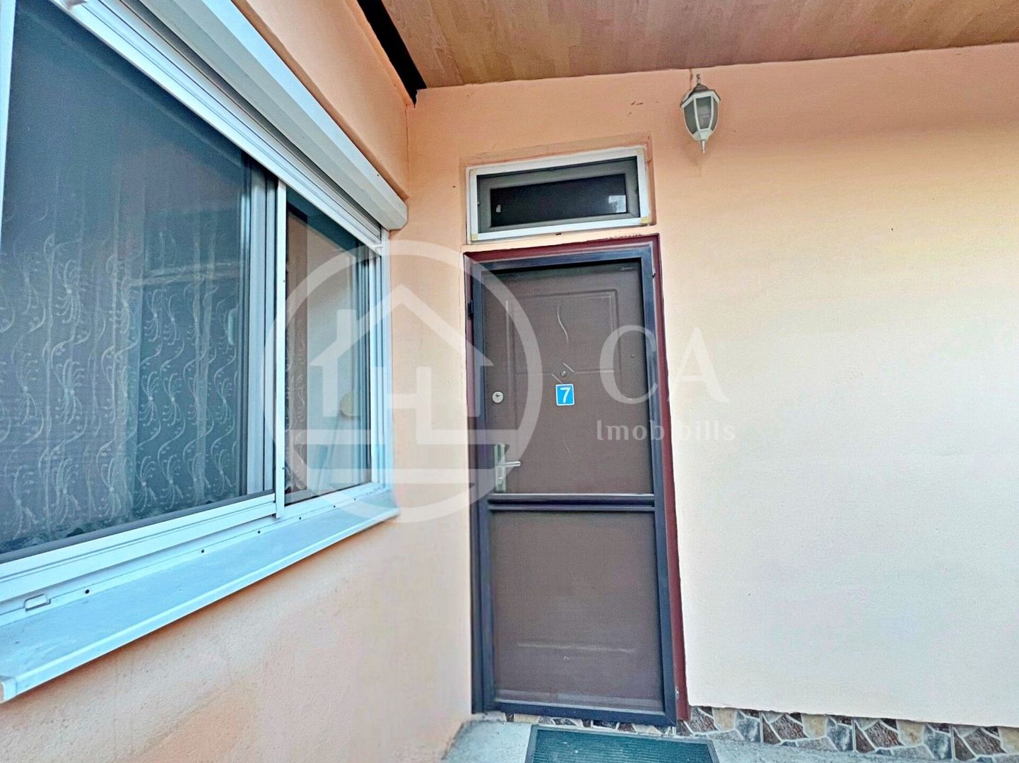 Apartament cu 2 camere de vânzare la curte comuna ultracentral, Oradea - Poză 9