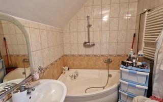 Casa cu 5 camere de vanzare | Iosia | Oradea. - Poză 17