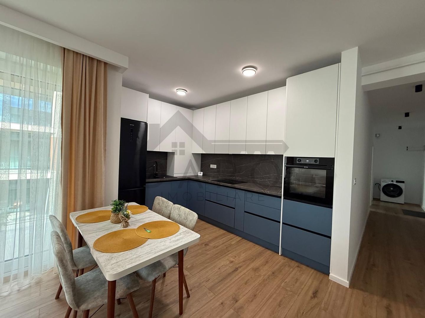 Inchiriez apartament cu 2 camere , bloc nou - Poză 12