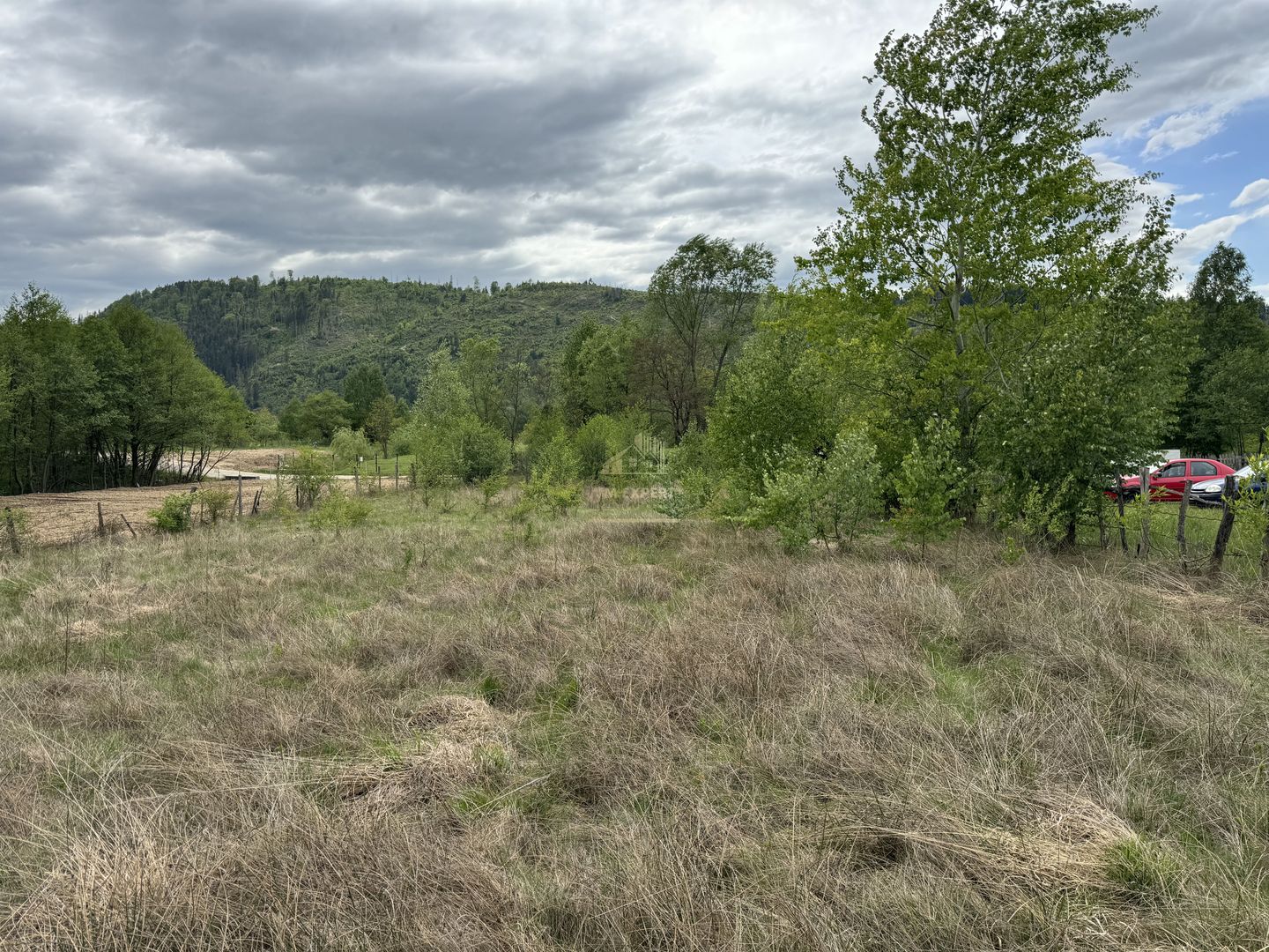 TEREN INTRAVILAN 6680 MP LERESTI ARGES - Poză 10