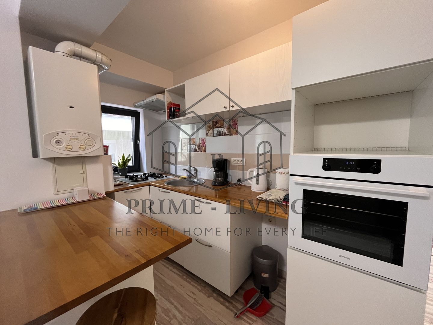 APARTAMENT COCHET CU 1 DORMITOR LA INCHIRIERE LANGA PARC HERASTRAU - Poză 3