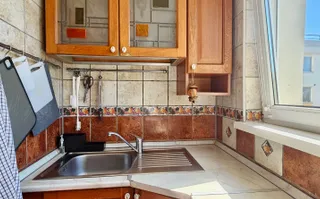 Apartament etaj intermediar, luminos, centrală proprie, fereastră la baie - Poză 13