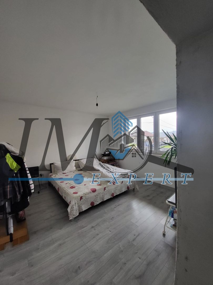 CASA NOUA INTRE SEBES SI PETRESTI - Poză 3