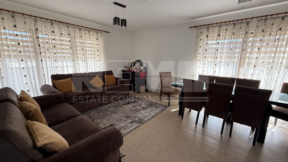 Casa Radauti I 5 camere I 219 mp I Teren 10 ari - Poză 3
