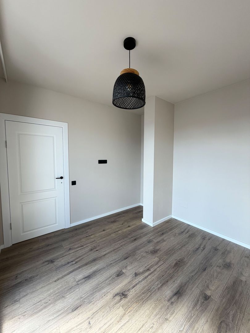 Apartament 2 camere, terasa, etaj intermediar, garaj, Eroilor - Poză 5