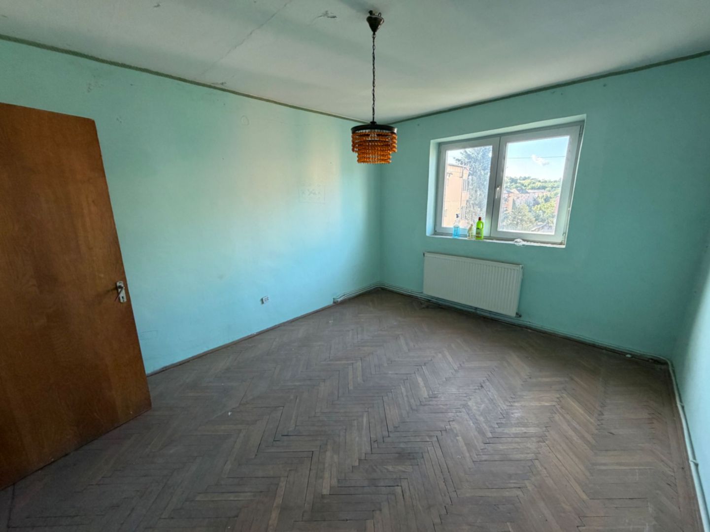 Apartament 3 camere, decomandat - Cugir - Poză 1