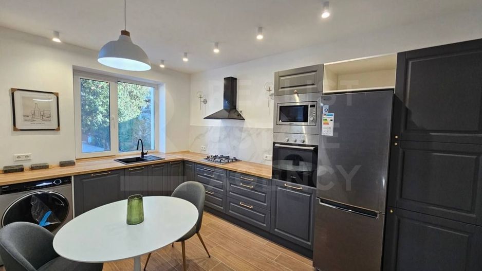 Chirie, casă, 3 camere, str. Constantin Brîncuși, Botanica - Poză 3