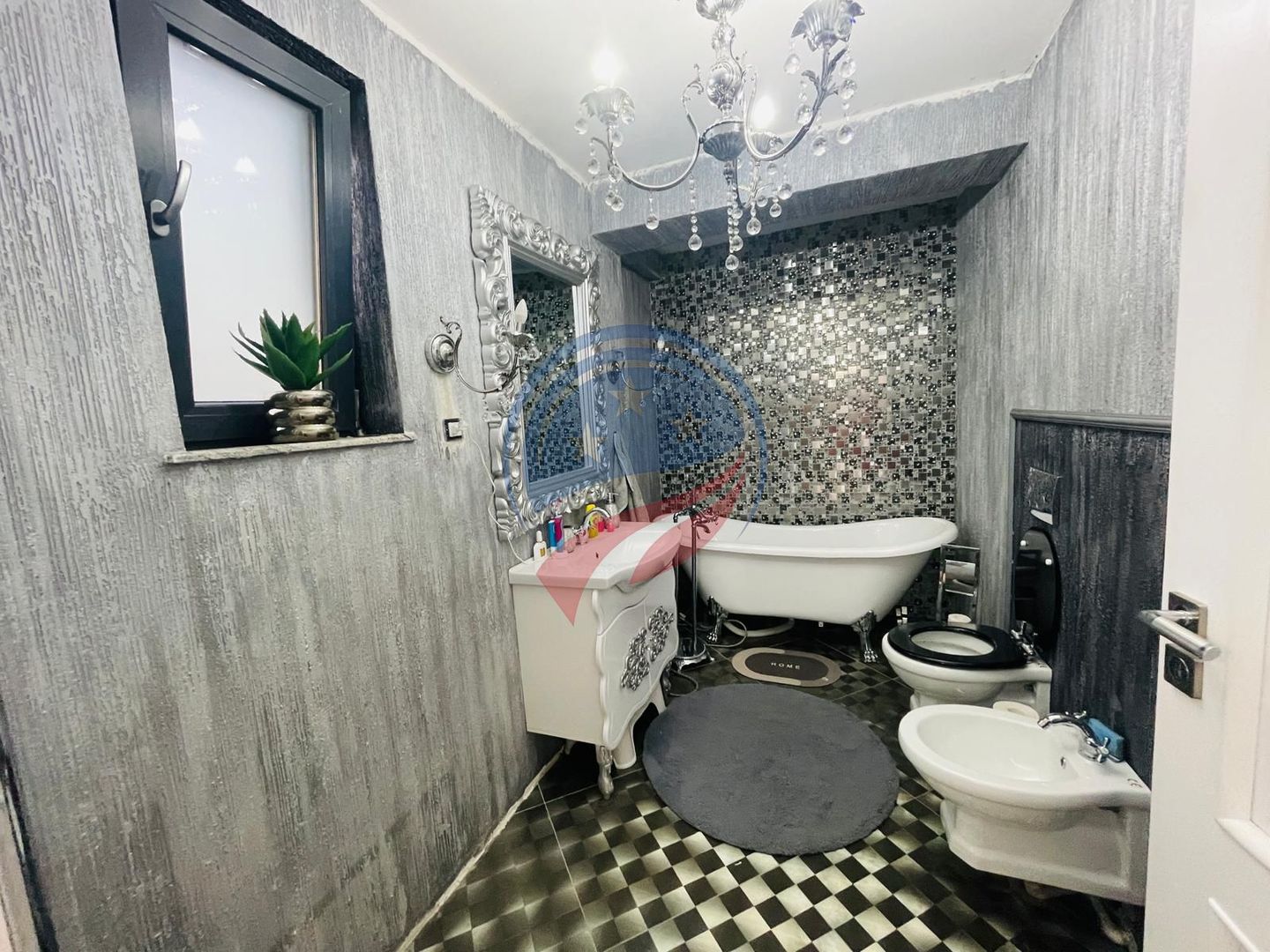 Casa Zona Liceului Pedagogic - Poză 21