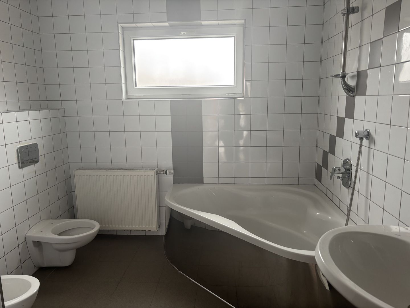 Individuala cu piscina - Poză 7