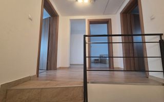 Casă de închiriat - Zona Gușterița, vedere spre munte - Poză 10