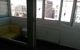 BRASADAS închiriază garsoniera 40mp la etajul 6 Piata Romana. - Poză 7