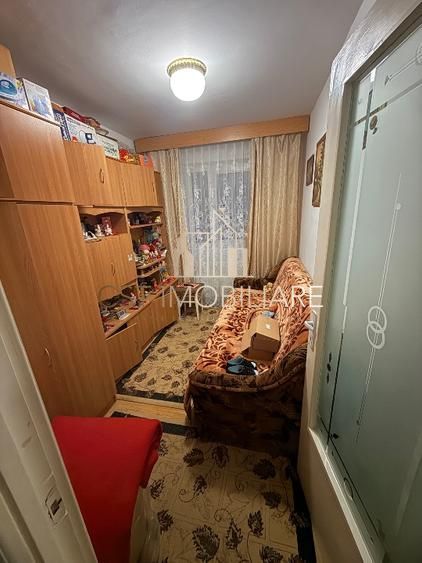 Apartament 2 camere decomandat Etaj 2 Zona Soarelui - Poză 2