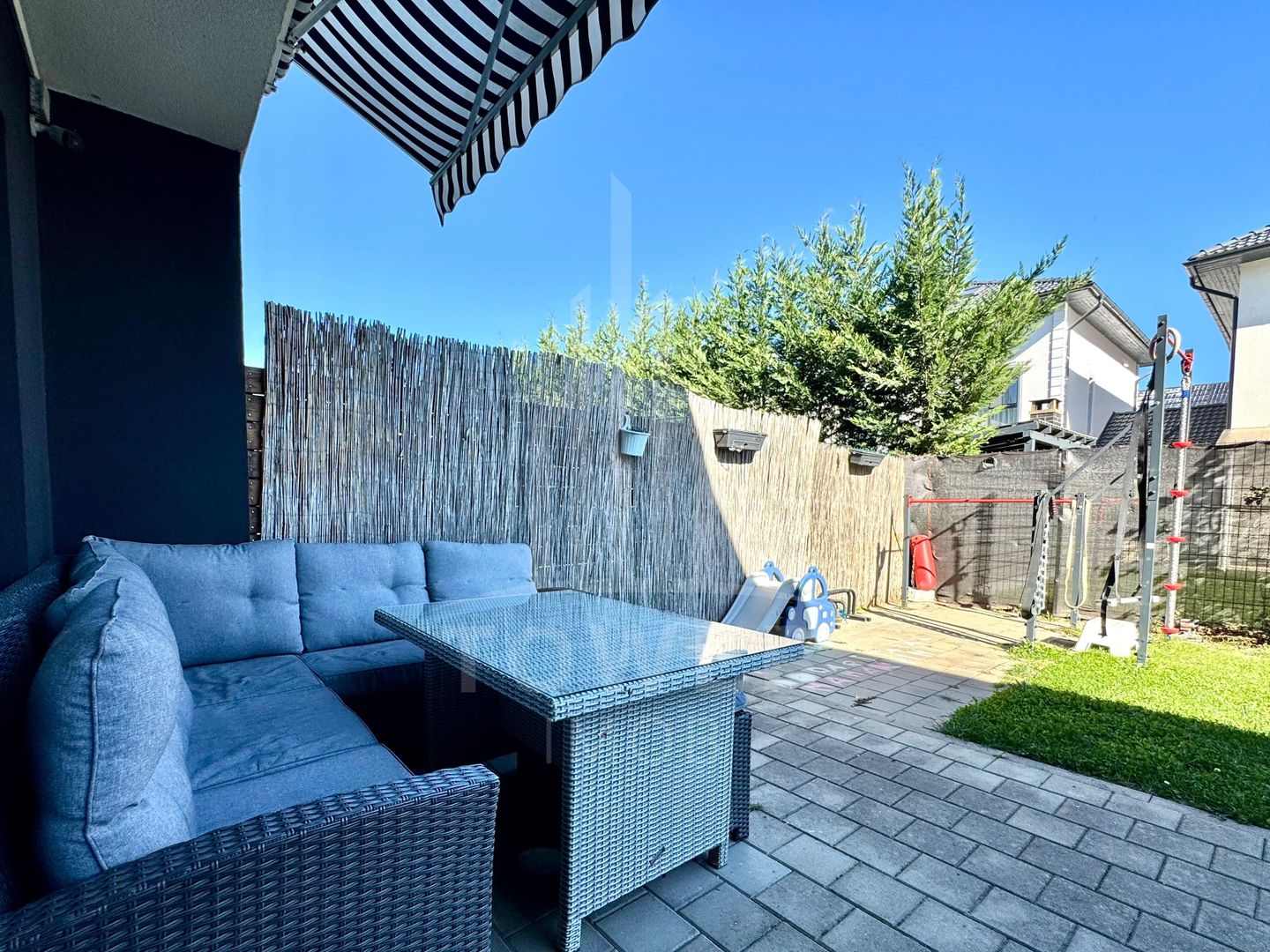 Casa Triplex de vanzare in Selimbar | Zona Exclusivista De Case - Poză 16