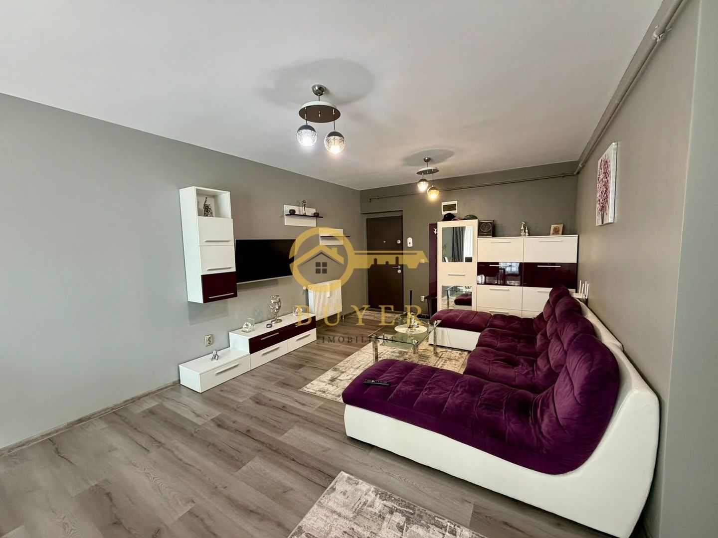 Apartament cu 2 cam, complet mobilat si utilat- Balcon si camara - Poză 3