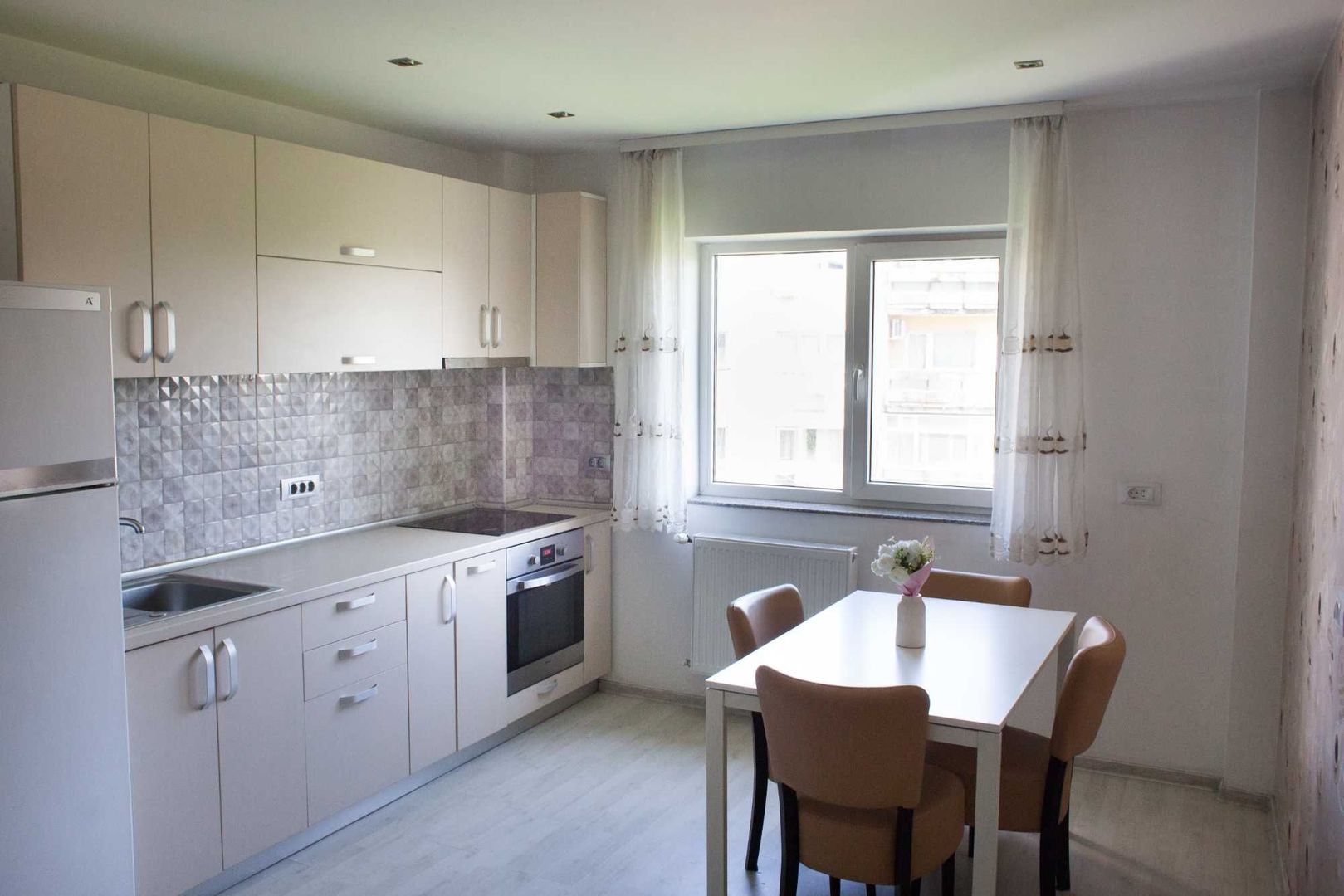 Apartament 2 camere Parc Tineretului - Poză 4