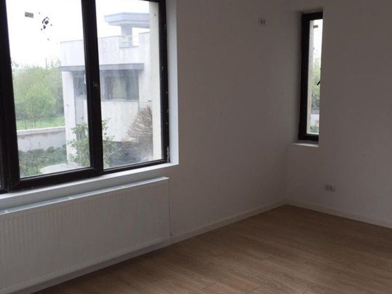 Vila P+1+M Baneasa, vis-a-vis de Petrom City, Straulesti, prima inchiriere-nou - Poză 15