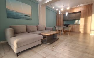 DE VÂNZARE — 3 CAMERE, B-DUL MAMAIA, DELFINARIU, VEDERE LAC - Poză 4