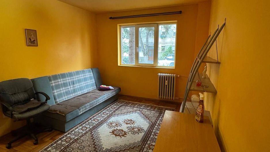 Propunem apartament de vanzare, 2 camere zona intim Arad - Poză 1