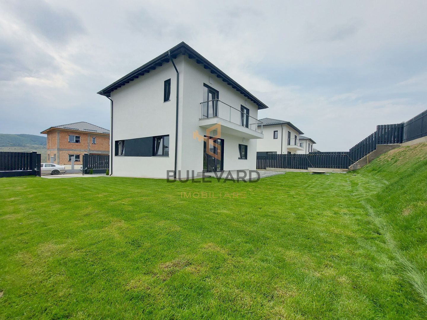 Case individuale cu CF si teren de cca 500 mp! - Poză 3