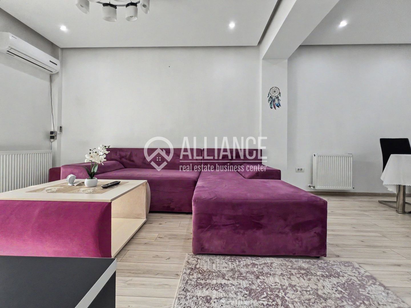 ENERGIA (COD 05) - Un apartament luminos, exact unde orașul se mișcă - Poză 3