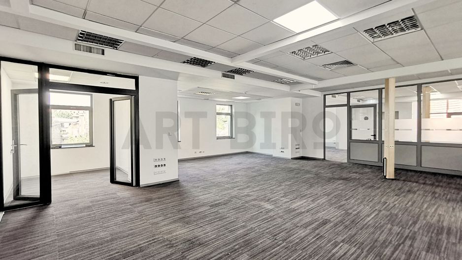 Zero comision, 260-682mp birou mobilat, move-in ready, Romana, 6' metrou - Poză 15